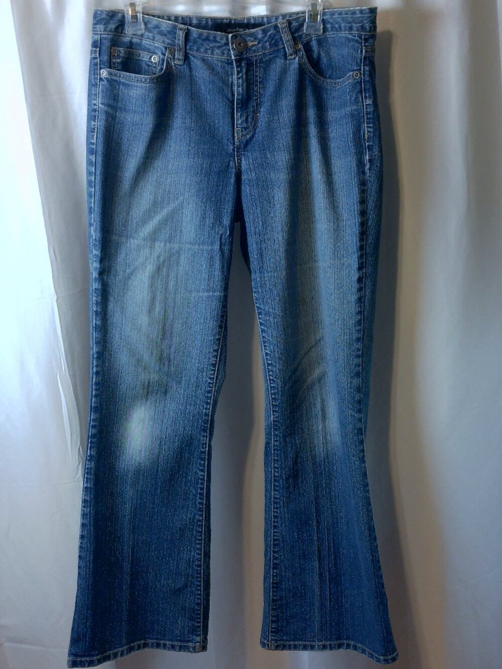 Calvin Klein Jeans Women's Size 10 Flare Leg Denim Jeans Medium Wash